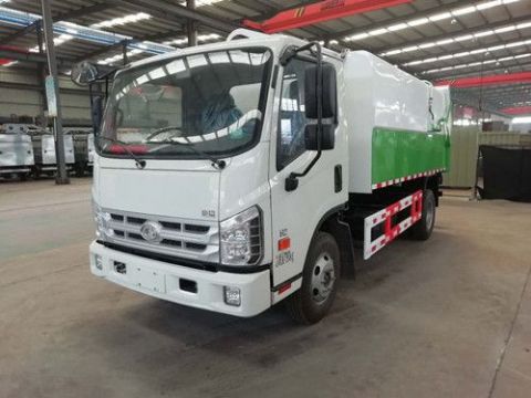 點(diǎn)擊查看詳細(xì)信息<br>標(biāo)題：9方柴油垃圾車 閱讀次數(shù)：3440